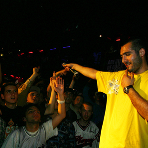 raku photo provided by Last.fm