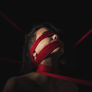 Alexa Melo - Mute - Zortam Music