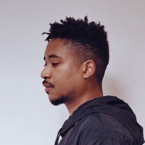 ADN Lewis 的头像