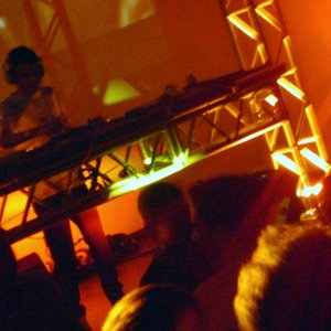 DJ Glam 的头像