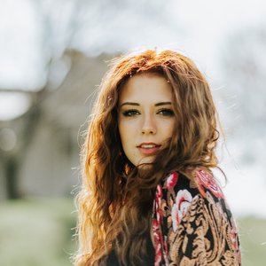 Cassidy Daniels 的头像