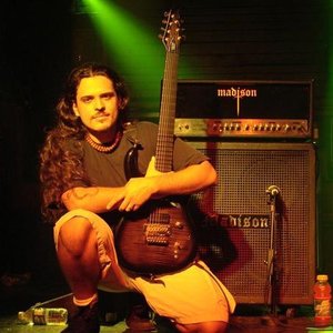 Santiago Dobles のアバター