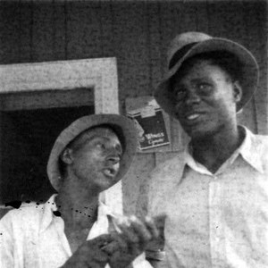 Paul Junius Malveaux & Ernest Lafitte 的头像
