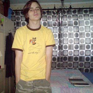 “Simon McMurdo”的封面