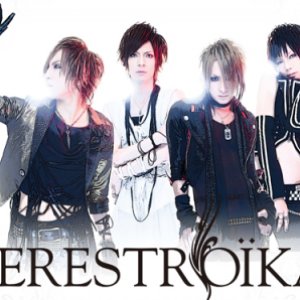 PERESTROЇKA 的头像