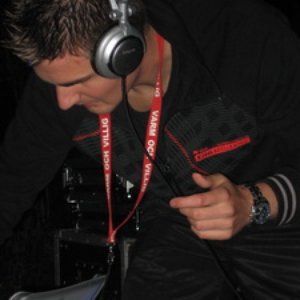 DJ Bluecore için avatar