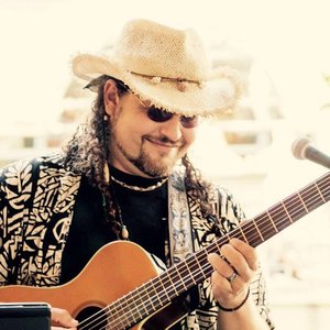 Donny Brewer 的头像