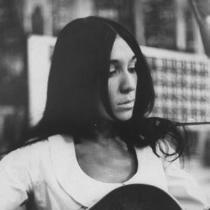 Buffy Sainte-Marie 的头像