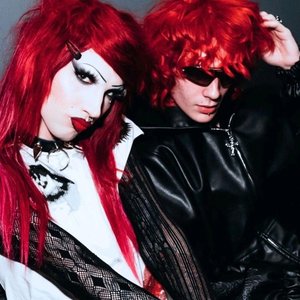 6arelyhuman & asteria 的头像
