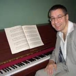 Raymond Clarke 的头像