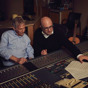 Burt Bacharach & DANIEL TASHIAN 的头像