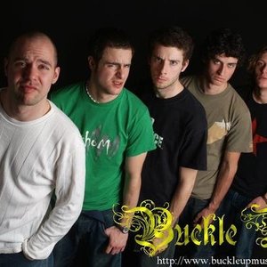 Buckle Up 的头像