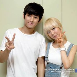Avatar für 이재진 (FT아일랜드) & 초아(AOA)