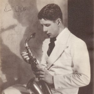 Rudy Vallée のアバター