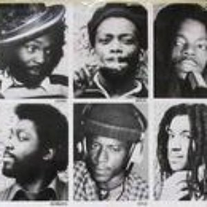Creation Rebel/New Age Steppers 的头像