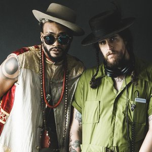 Medicine Man Revival 的头像