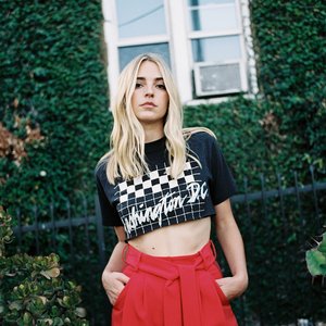 Katelyn Tarver のアバター