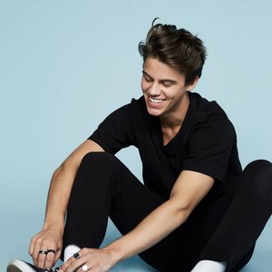 Peder Elias 的头像