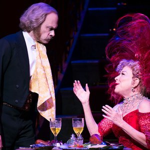 2017 Broadway Cast of Hello, Dolly! 的头像