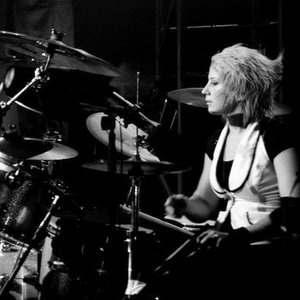 Jen Ledger 的头像