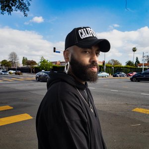 Rush Davis 的头像