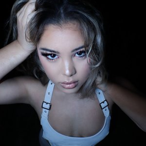Maya Kuriel 的头像