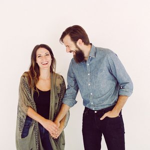 Jonathan David & Melissa Helser için avatar