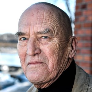 Hans Mosesson 的头像