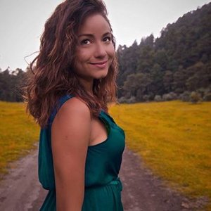 Nana Mendoza 的头像