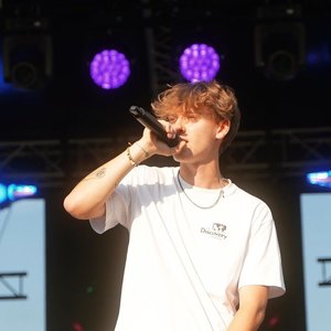 Sirius18 的头像
