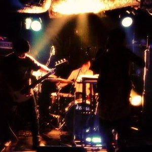 none but air[at the vanishing point] 的头像