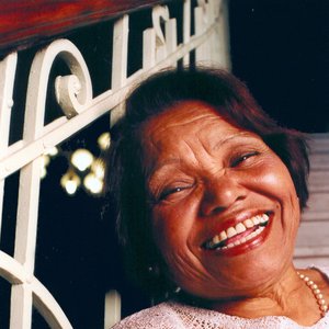 Dona Inah 的头像