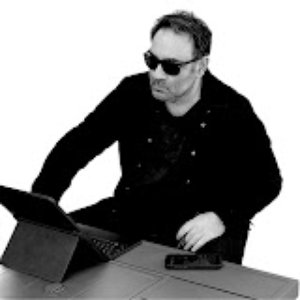 Andrew Marc David için avatar