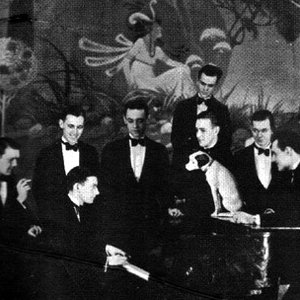 'Hoagy Carmichael & His Orchestra' için resim