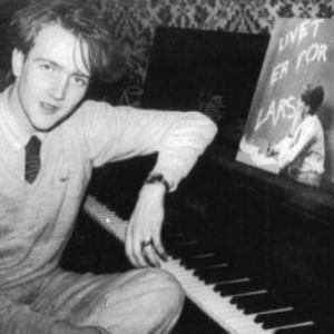 Ute til Lunch photo provided by Last.fm