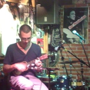 Ukulelezaza 的头像