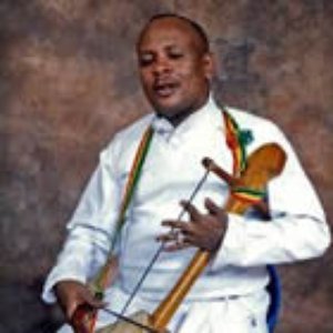“Chalachew Ashenafi”的封面