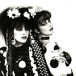 Avatar for Strawberry Switchblade