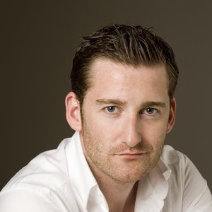 Paul Byrom için avatar