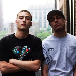 Mid-R-Kay & Thee YL için avatar