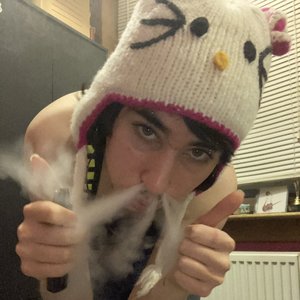 Kitty Gore 的头像