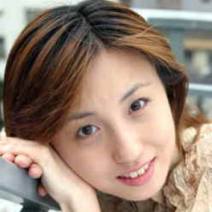 島涼香 photo provided by Last.fm