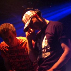Concept and Shnek 的头像