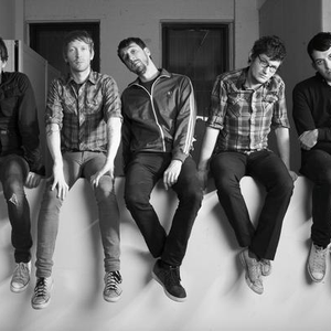 Foreign Islands photo provided by Last.fm