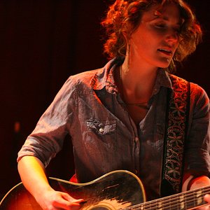 Kathleen Edwards 的头像