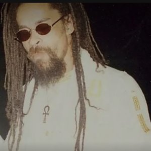 Ronnie Lion 的头像
