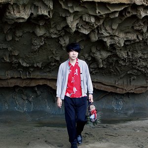 Yoji & His Ghost Band 的头像