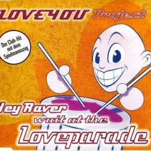 Hey Raver Wait At The Loveparade