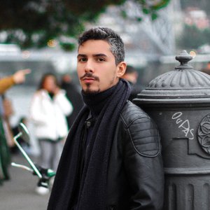 Pedro Rhuas 的头像