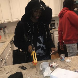 Lil West 的头像